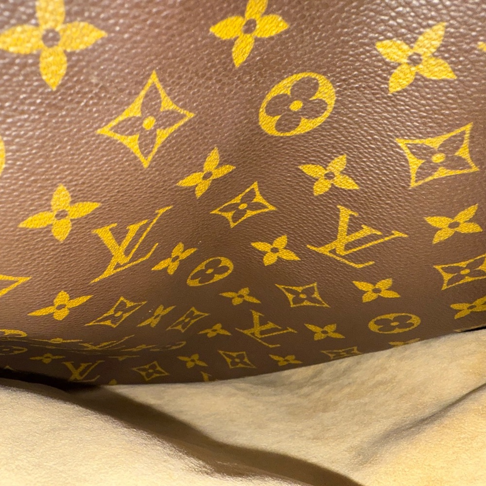 Louis Vuitton Rivoli Monogram Briefcase - Picture 6 of 13